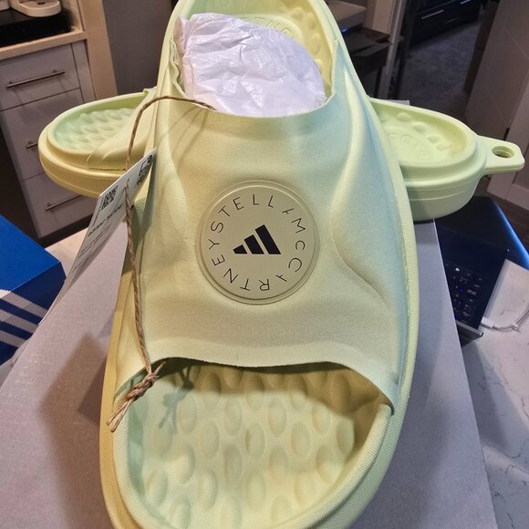 Stella McCartney x Adidas Women’s Size 9 Halo Carbon Light Green Slides JI1217 - Picture 2 of 14